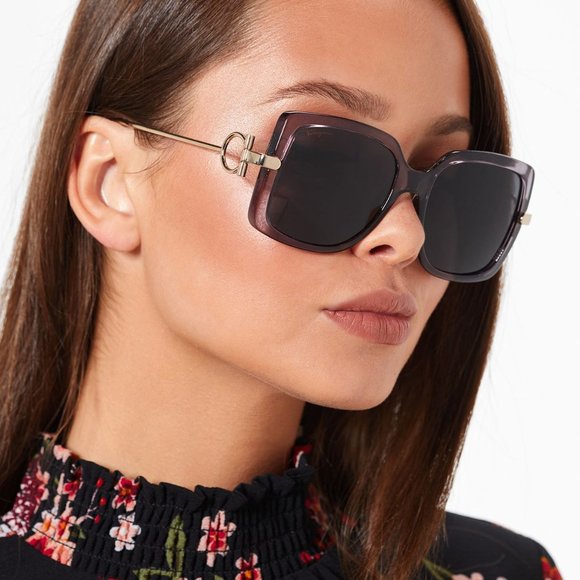 Salvatore Ferragamo SF913S Gancio Women's Oversized Square